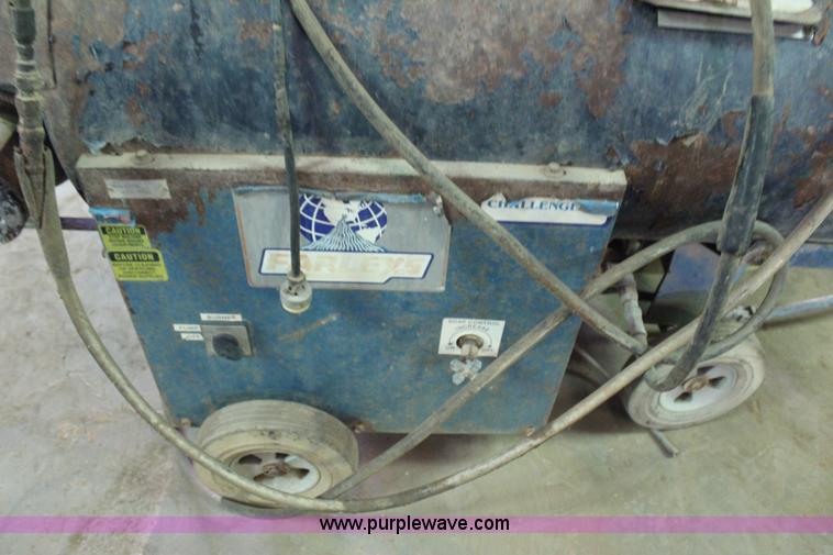 image for item J4351 Steam cleaner and boring machine