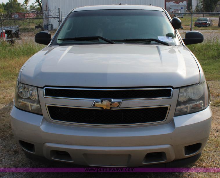 image for item J4354 2008 Chevrolet Tahoe Police SUV