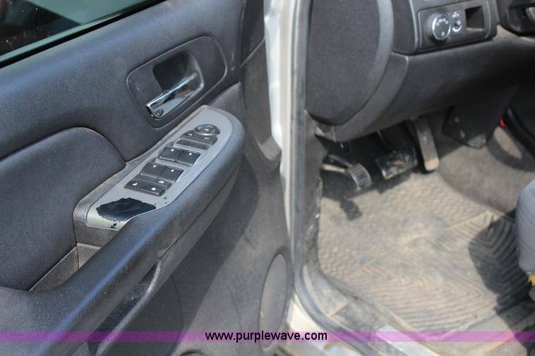 image for item J4354 2008 Chevrolet Tahoe Police SUV