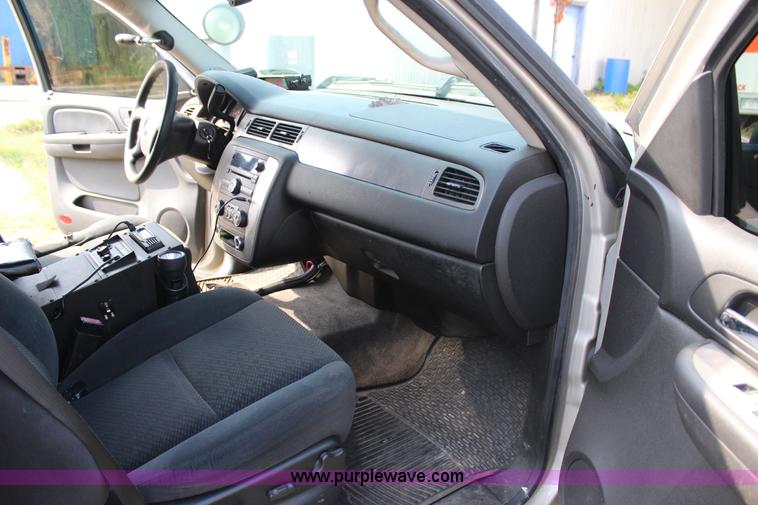 image for item J4354 2008 Chevrolet Tahoe Police SUV