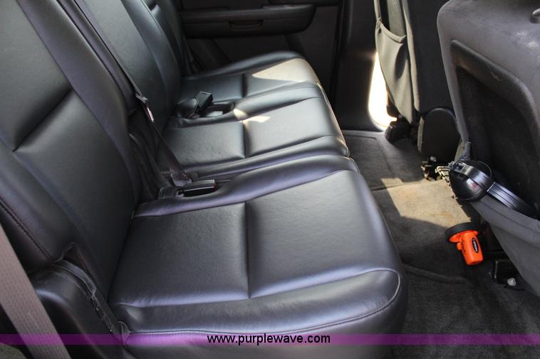 image for item J4354 2008 Chevrolet Tahoe Police SUV