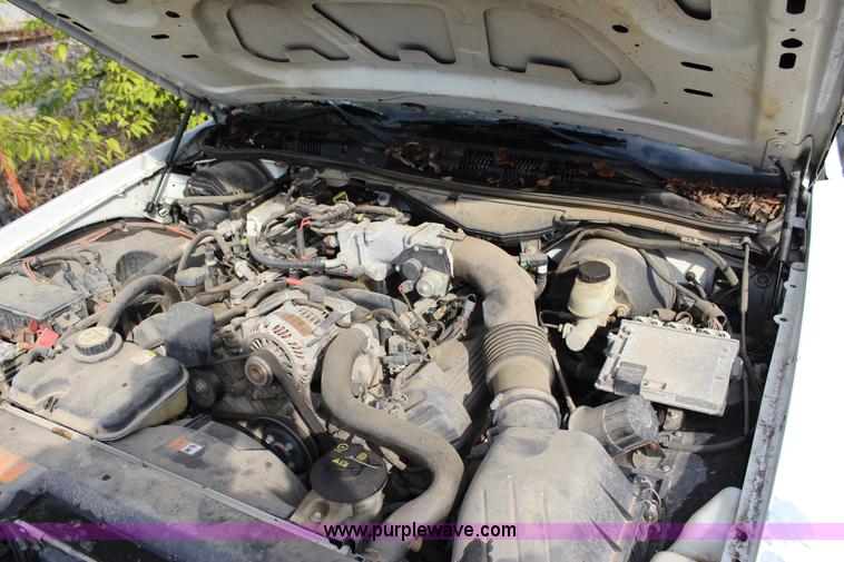 image for item J4356 2006 Ford Crown Victoria Police Interceptor