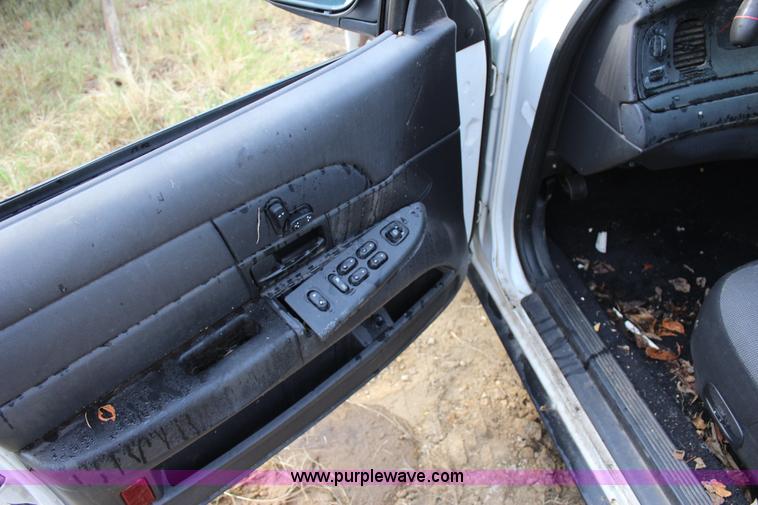 image for item J4357 2006 Ford Crown Victoria Police Interceptor