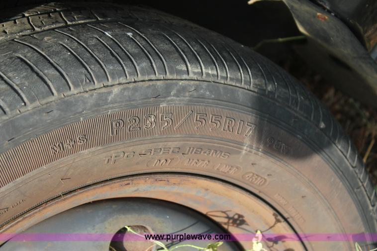 image for item J4358 2007 Ford Crown Victoria Police Interceptor