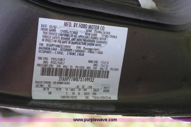 image for item J4358 2007 Ford Crown Victoria Police Interceptor