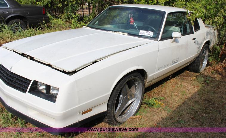 image for item J4360 1983 Chevrolet Monte Carlo