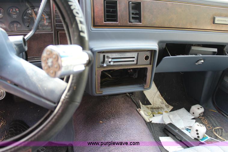 image for item J4360 1983 Chevrolet Monte Carlo