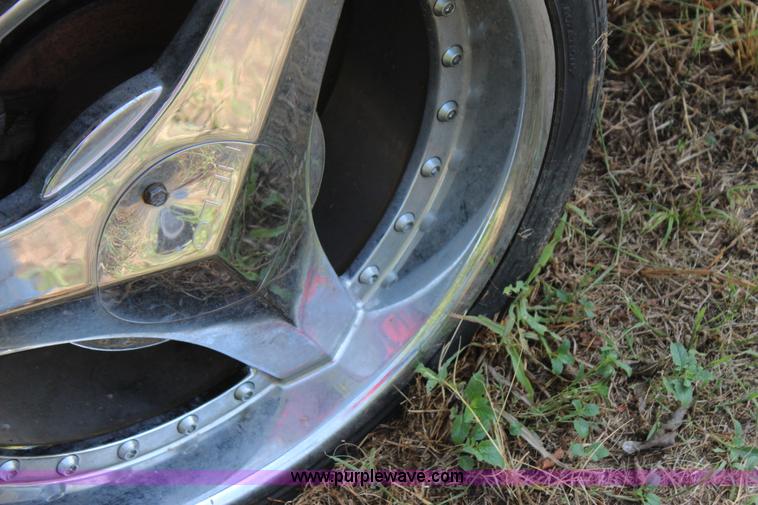 image for item J4360 1983 Chevrolet Monte Carlo