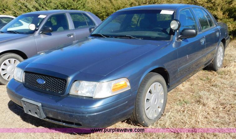 image for item J5228 2009 Ford Crown Victoria Police Interceptor