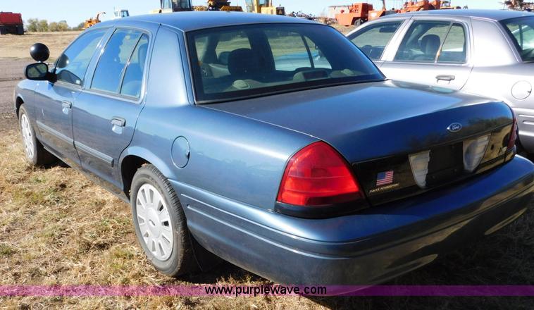 image for item J5228 2009 Ford Crown Victoria Police Interceptor
