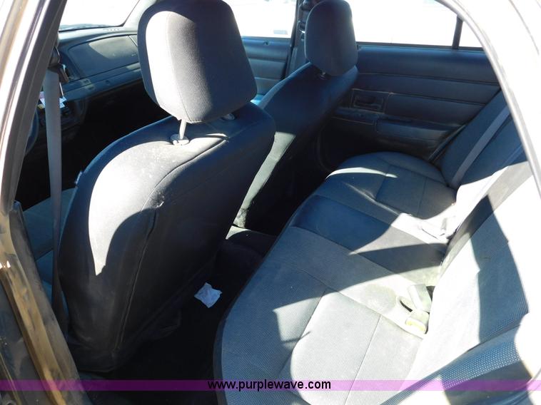 image for item J5228 2009 Ford Crown Victoria Police Interceptor