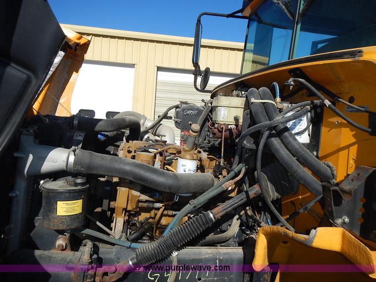 image for item J6314 2000 Freightliner FS65 Thomas school bus