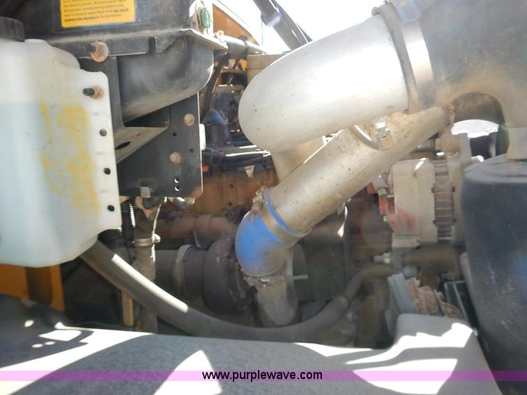 image for item J6314 2000 Freightliner FS65 Thomas school bus