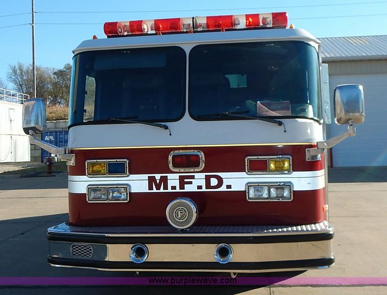 image for item J6335 1995 Emergency One fire truck