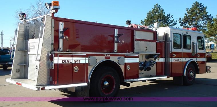 image for item J6335 1995 Emergency One fire truck
