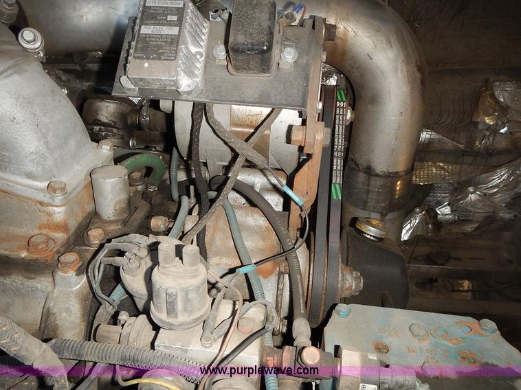 image for item J6335 1995 Emergency One fire truck