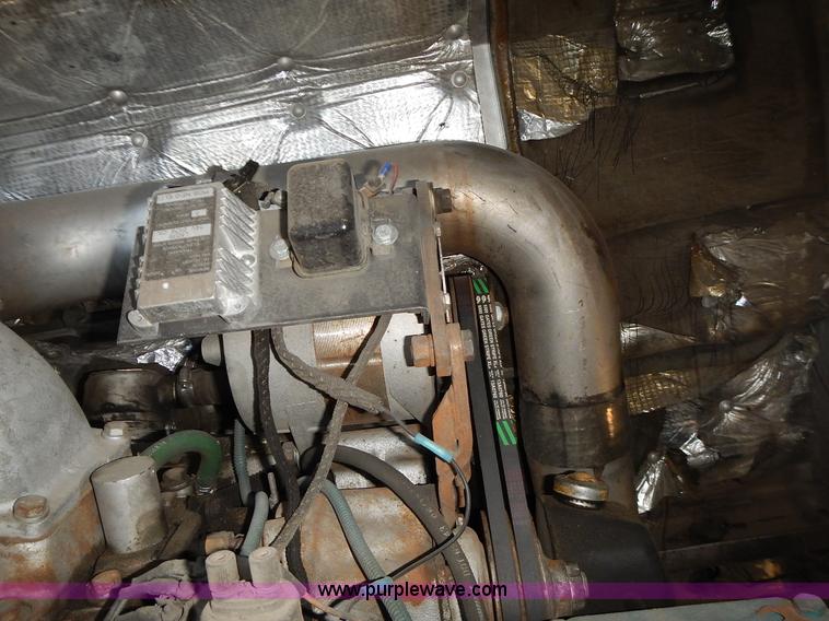 image for item J6335 1995 Emergency One fire truck