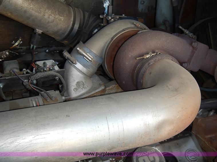 image for item J6335 1995 Emergency One fire truck