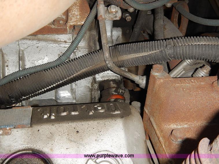 image for item J6335 1995 Emergency One fire truck