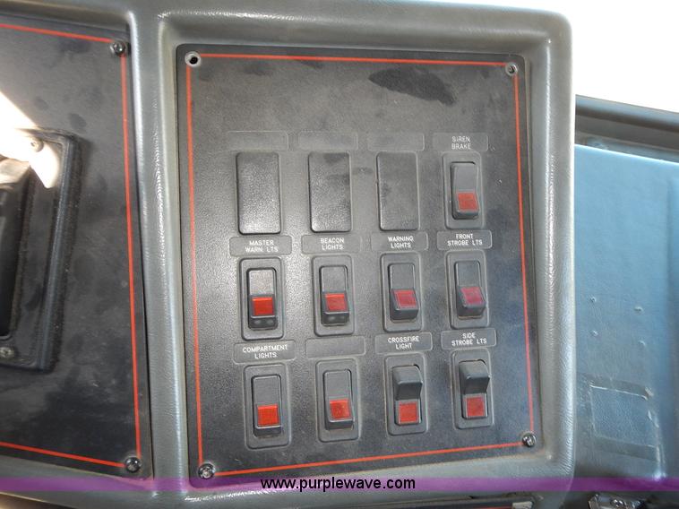 image for item J6335 1995 Emergency One fire truck