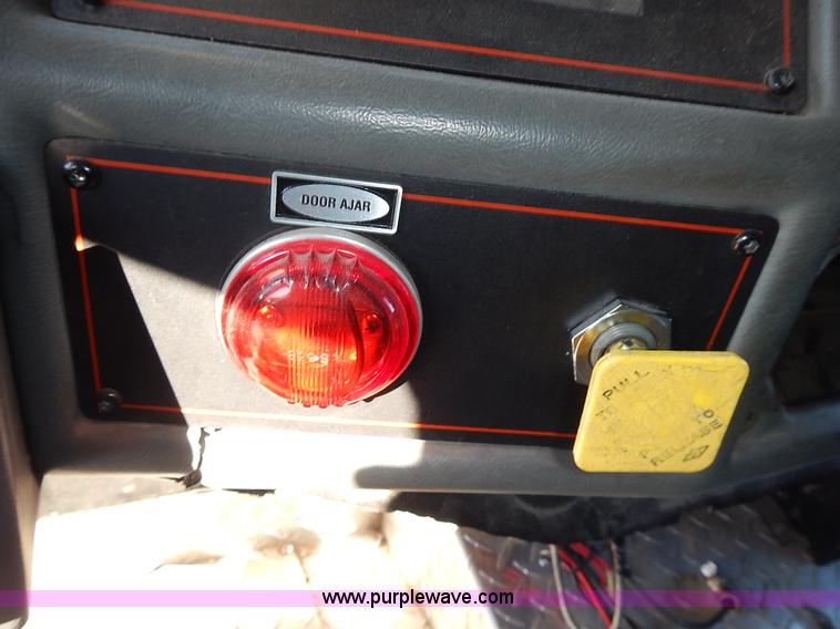 image for item J6335 1995 Emergency One fire truck