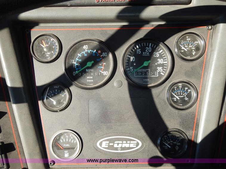 image for item J6335 1995 Emergency One fire truck