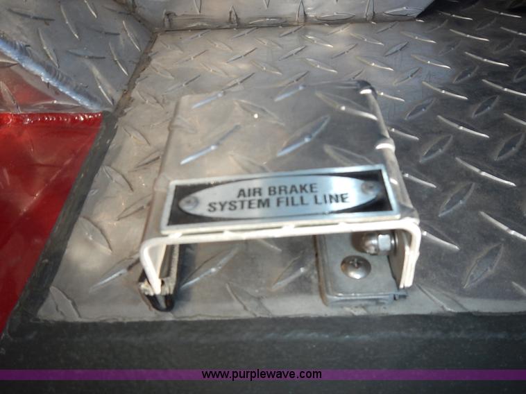 image for item J6335 1995 Emergency One fire truck