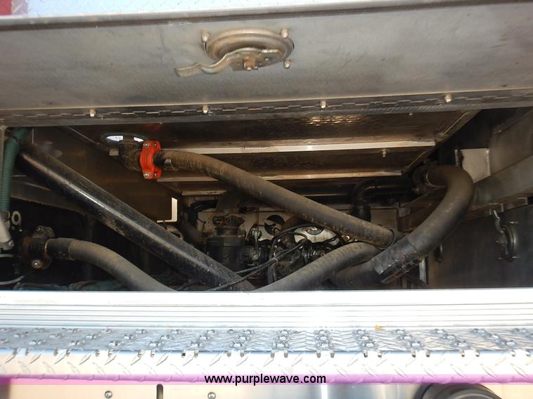 image for item J6335 1995 Emergency One fire truck