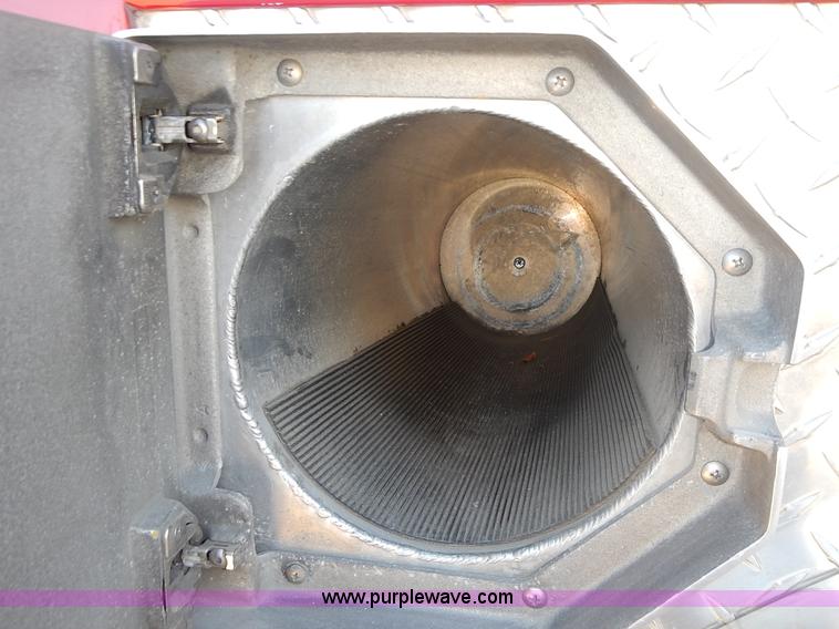 image for item J6335 1995 Emergency One fire truck