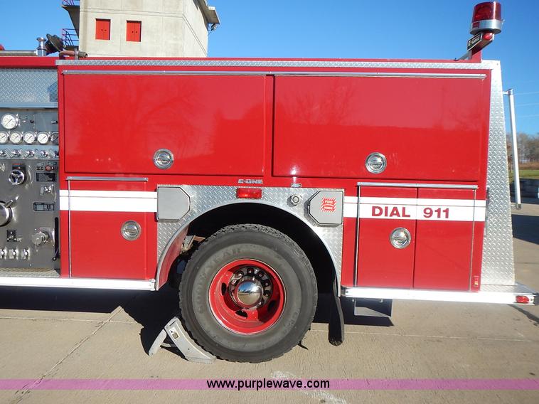 image for item J6335 1995 Emergency One fire truck