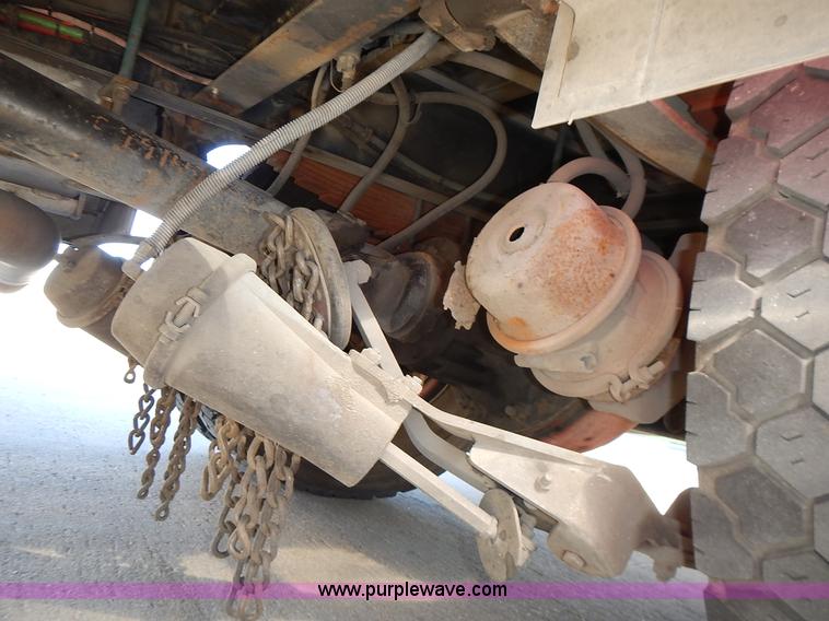 image for item J6335 1995 Emergency One fire truck