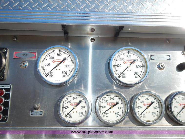 image for item J6335 1995 Emergency One fire truck