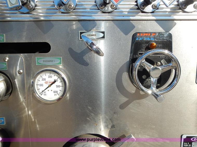 image for item J6335 1995 Emergency One fire truck