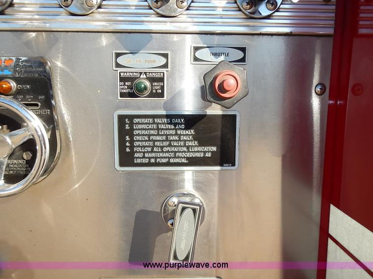 image for item J6335 1995 Emergency One fire truck