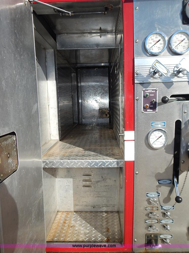 image for item J6335 1995 Emergency One fire truck