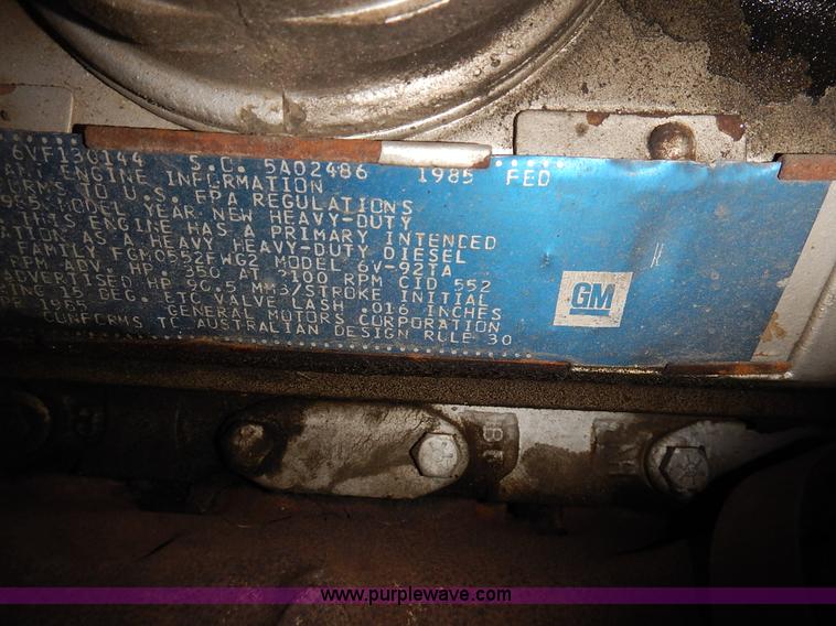 image for item J6335 1995 Emergency One fire truck