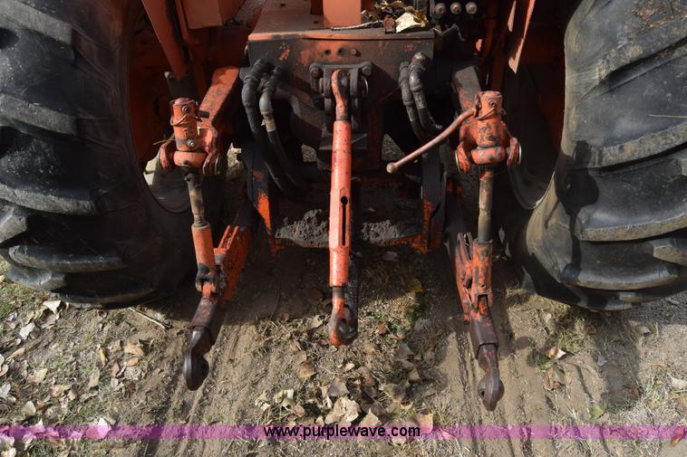 image for item J7011 Allis Chalmers 180 tractor