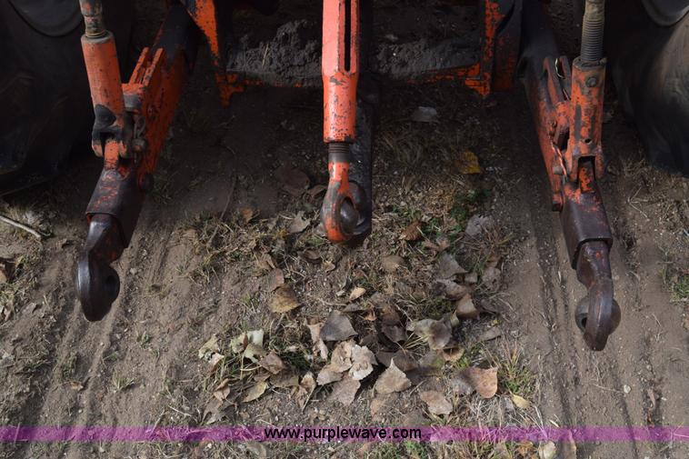 image for item J7011 Allis Chalmers 180 tractor