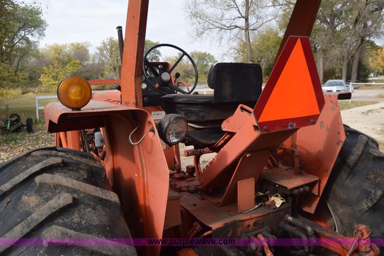 image for item J7011 Allis Chalmers 180 tractor