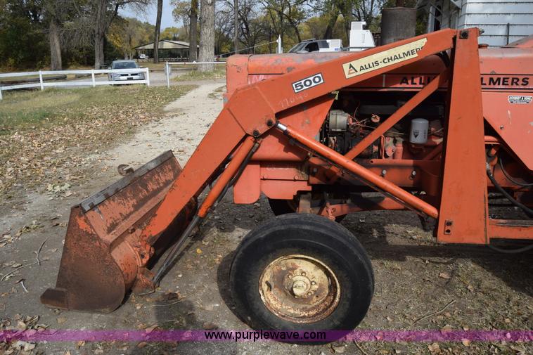 image for item J7011 Allis Chalmers 180 tractor