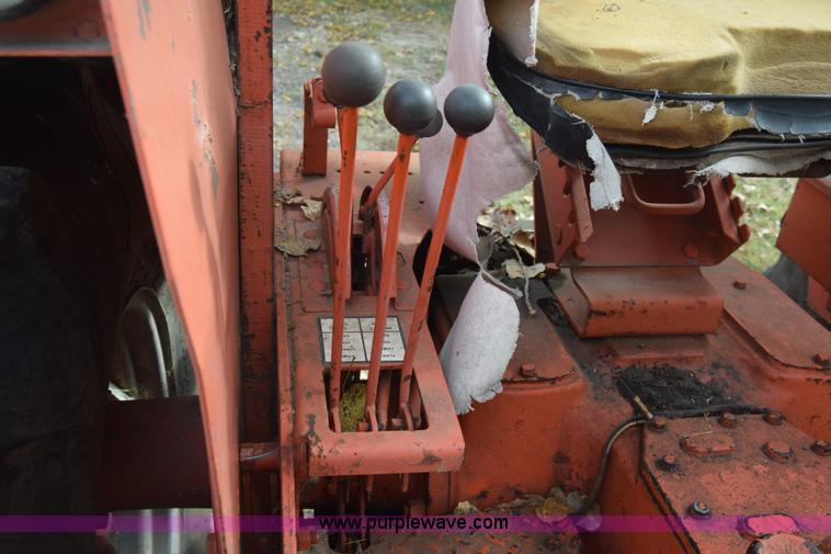 image for item J7011 Allis Chalmers 180 tractor