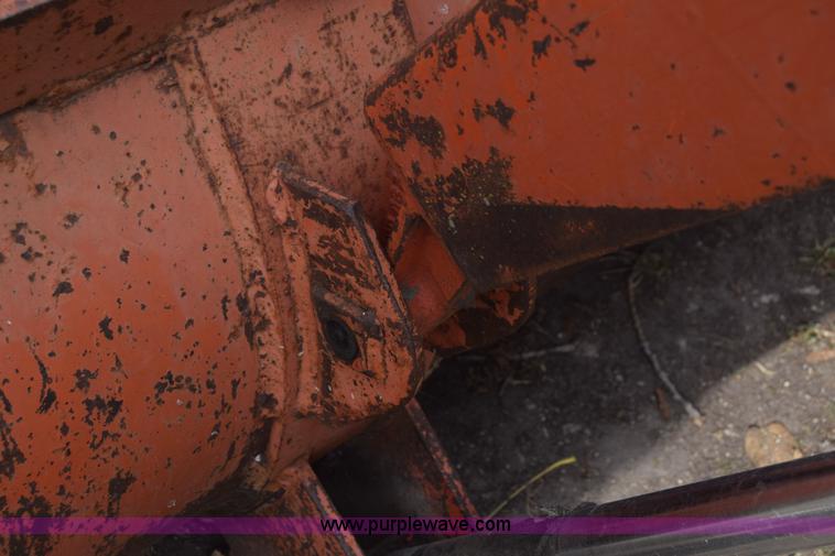 image for item J7011 Allis Chalmers 180 tractor