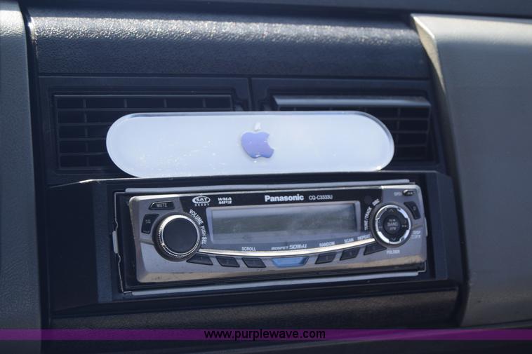 image for item J7024 1989 Chevrolet C1500 pickup truck