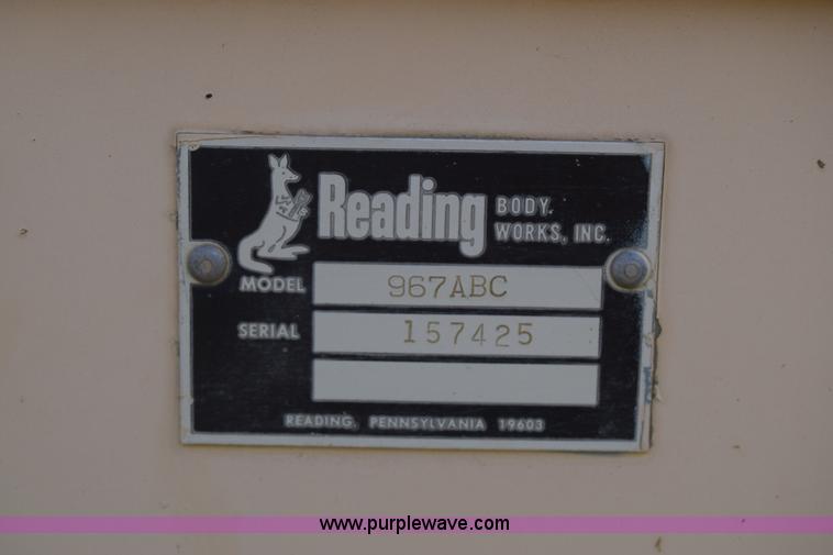 image for item J7025 1993 Ford F150 utility pickup truck