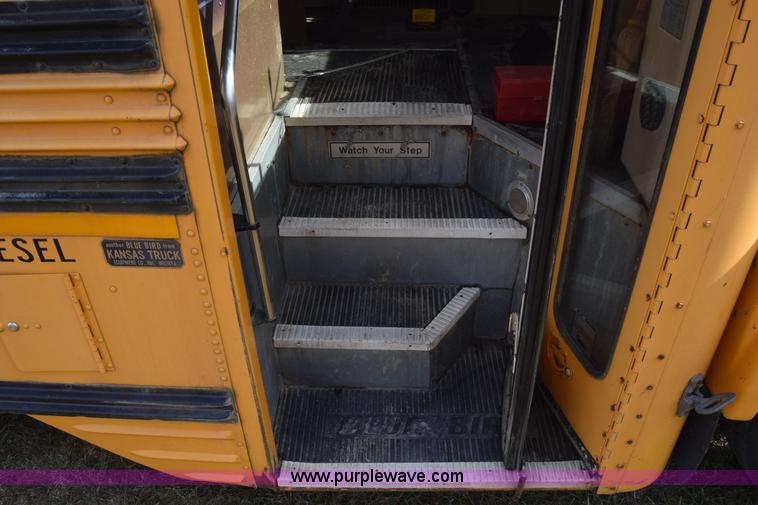 image for item J7026 1995 Chevrolet Blue Bird school bus