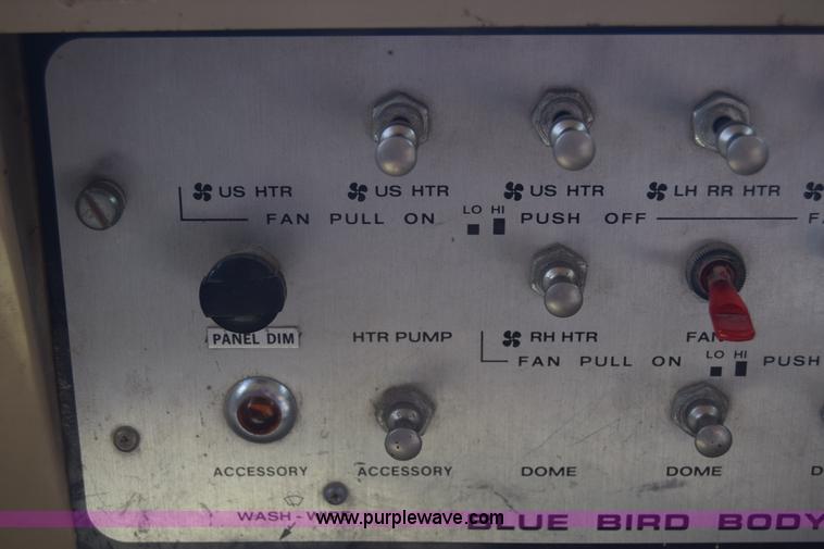 image for item J7026 1995 Chevrolet Blue Bird school bus