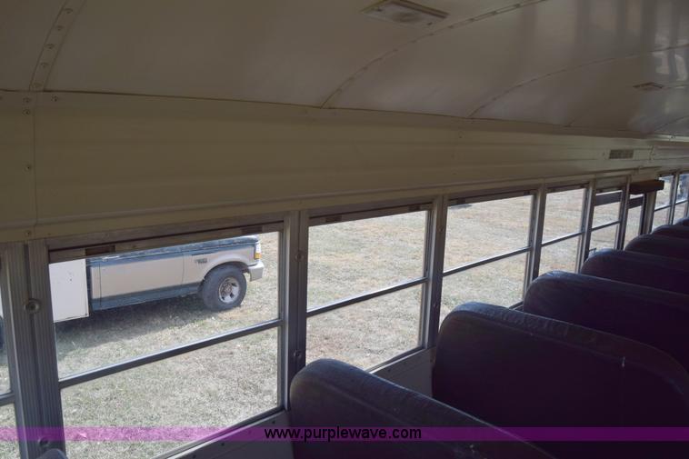 image for item J7026 1995 Chevrolet Blue Bird school bus