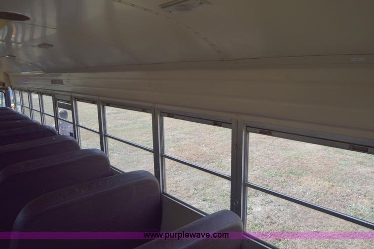 image for item J7026 1995 Chevrolet Blue Bird school bus