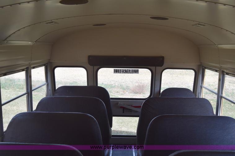 image for item J7026 1995 Chevrolet Blue Bird school bus