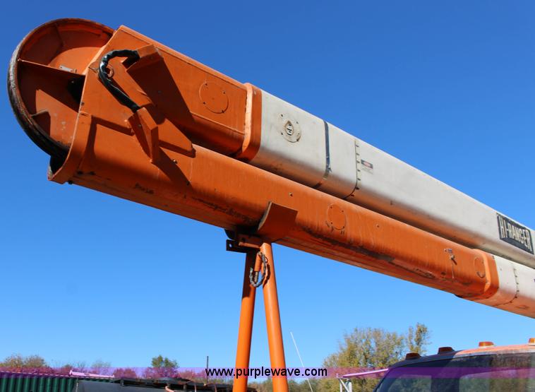 image for item J7500 1985 Ford F700 bucket truck